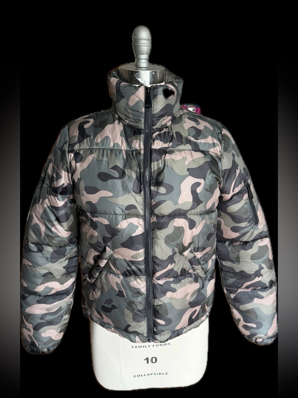 Fashion Nova Black Puffer Jacket Label Detail